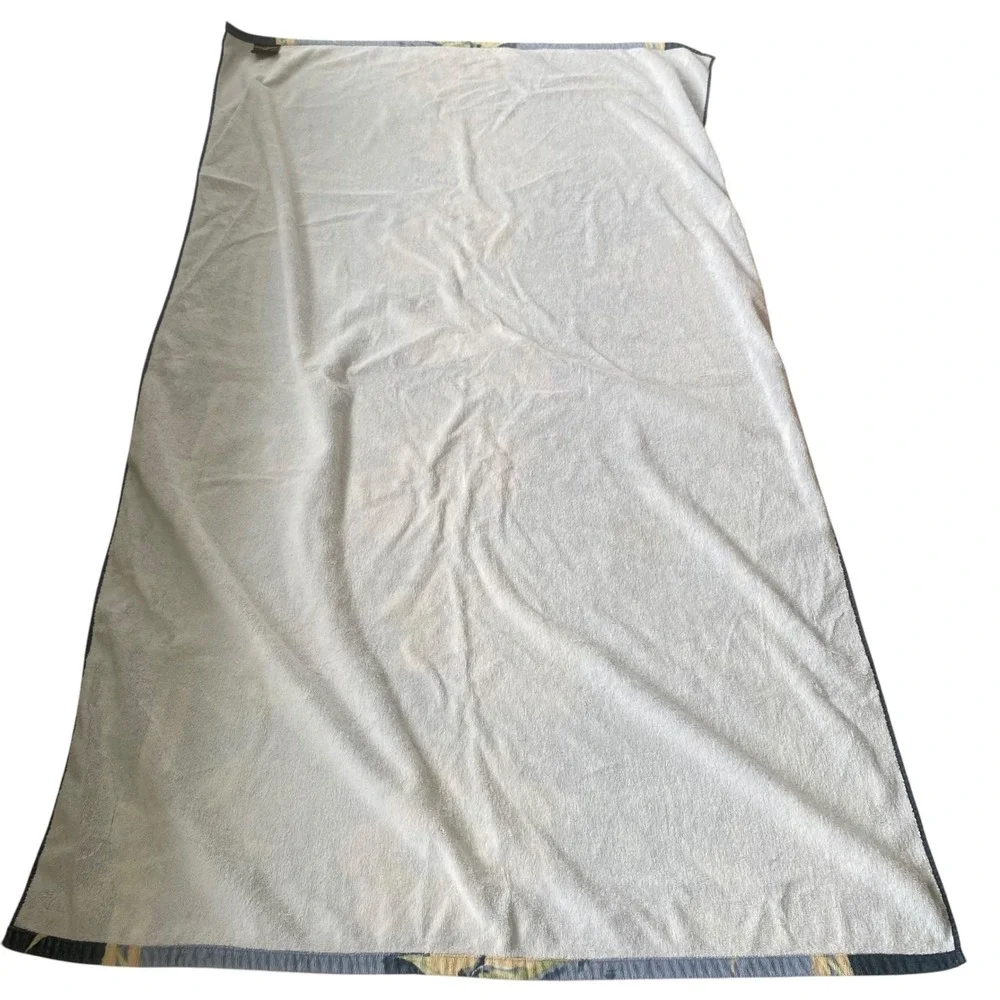 Tommy Bahama Blue Tropical Floral Bamboo Cotton Beach Towel 40x70 Oversized